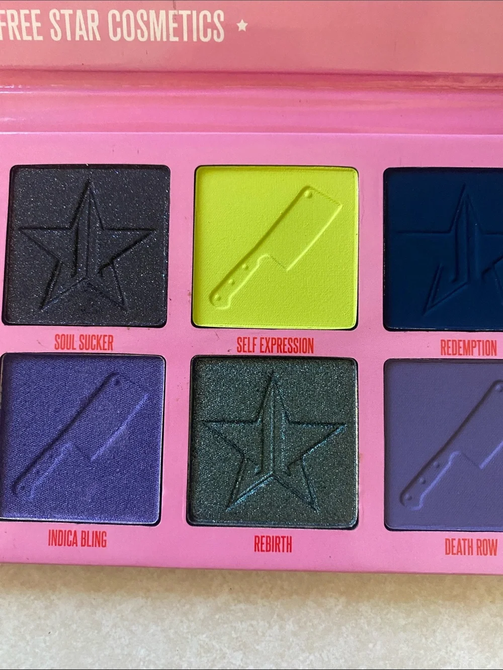 Jeffree Star vibrant palette